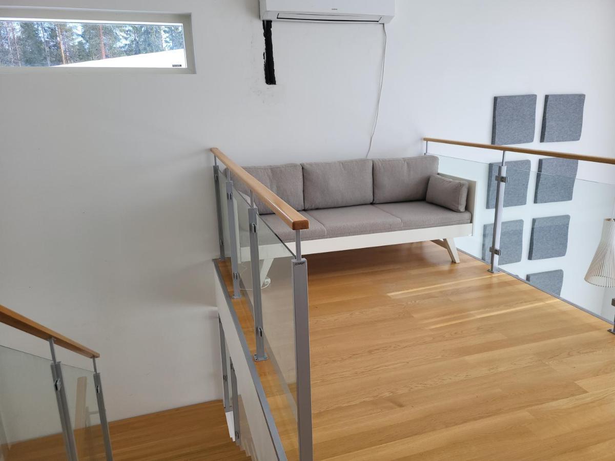 Apartament Rauhallisella Paikalla Upea Iso Omakotitalo. Kajaani Zewnętrze zdjęcie